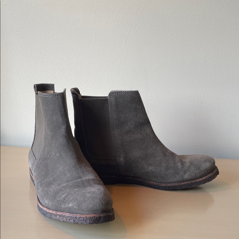 Women’s J Jill Suede Chelsea Boots - Gray Size 9.5